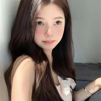 左边最后那栋房子